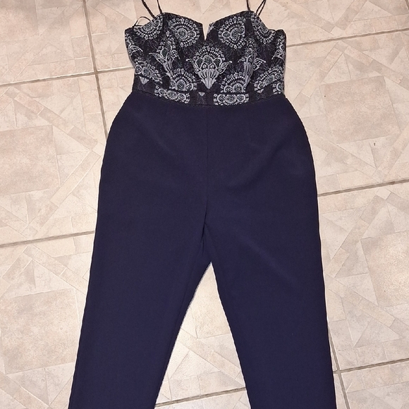 y Womens Blue Stretch Shapely Zip Lined 1pc Jumpsuit. XL. EUC - Picture 1 of 8